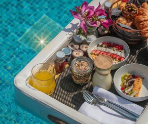 The Best Maldives Floating Breakfast Experiences